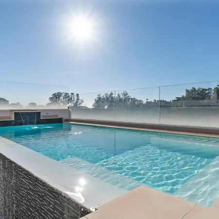 Villa La Vida Ref #111